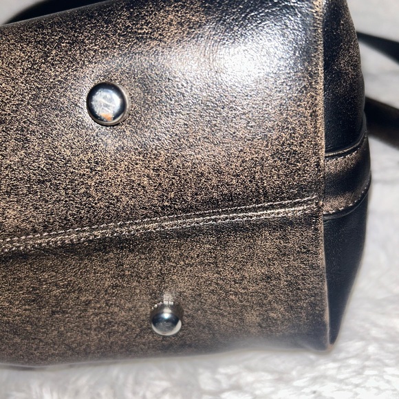 Coach Soft Empire 40 Distressed Leather Carryall - Picture 15 of 16